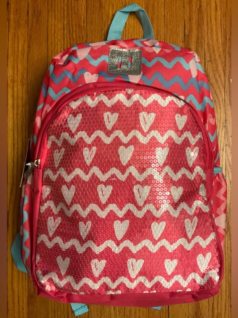🍎 NWT Trailmaker Girls Sequin Hearts Backpack Pink/Blue with Clear Sequin Detail